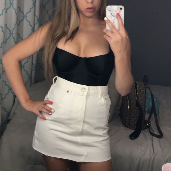 Zara white distressed jean skirt - Picture 5 of 5